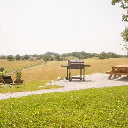 Apartamento L'Escapade A La Banut Jallandrieux Exterior foto